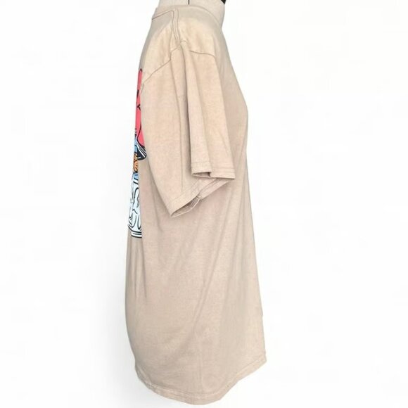 Men’s Empire tan and red spray paint graphic tee in size medium - Picture 2 of 3